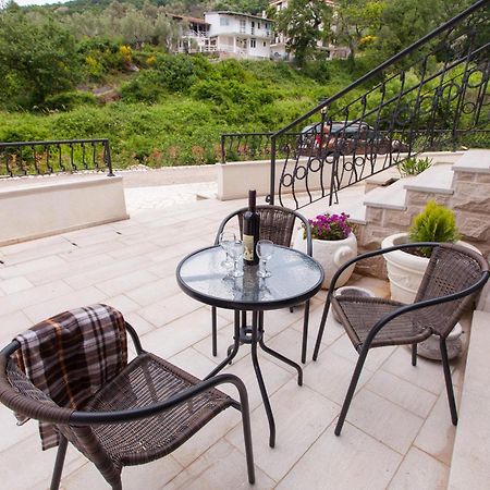 Appartement Rosmarino à Sveti Stefan Extérieur photo