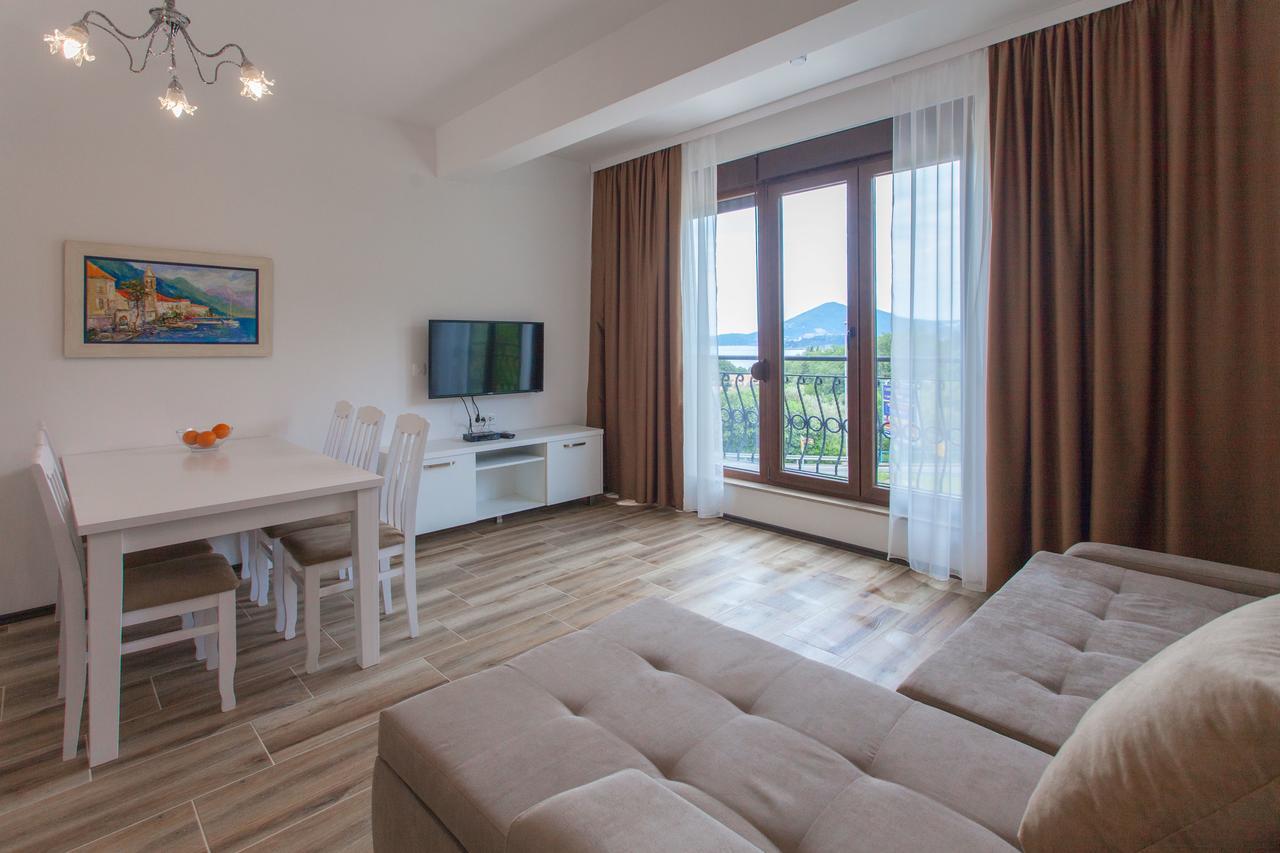 Appartement Rosmarino à Sveti Stefan Extérieur photo