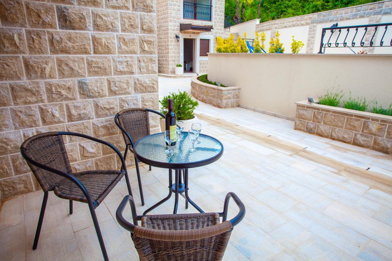 Appartement Rosmarino à Sveti Stefan Extérieur photo