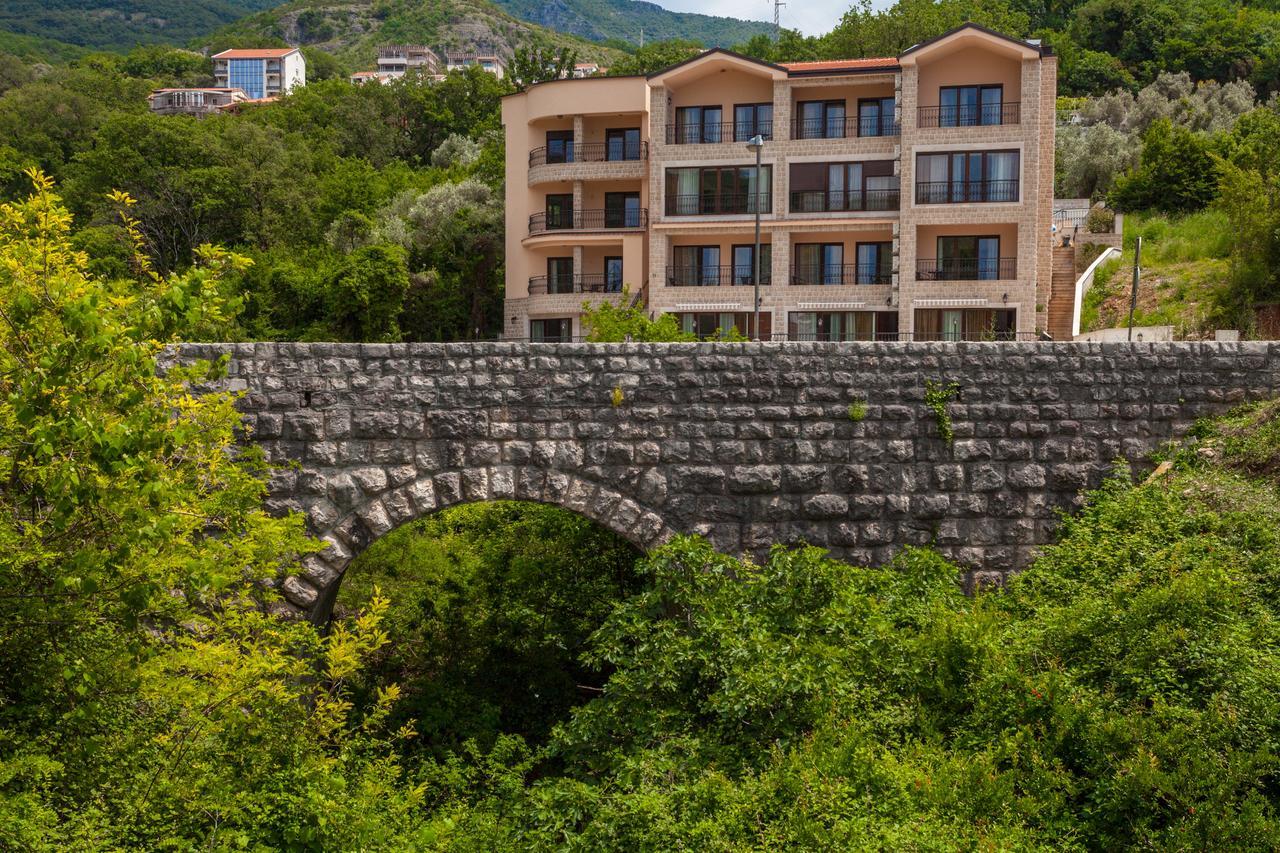 Appartement Rosmarino à Sveti Stefan Extérieur photo