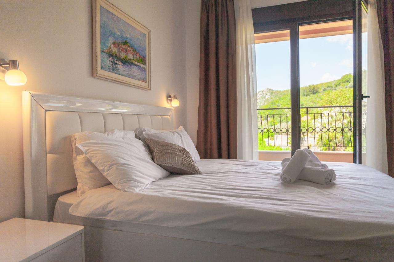 Appartement Rosmarino à Sveti Stefan Extérieur photo